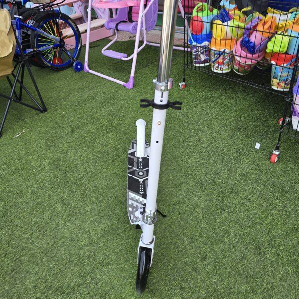 Trottinette urbaine design moderne – Image 2