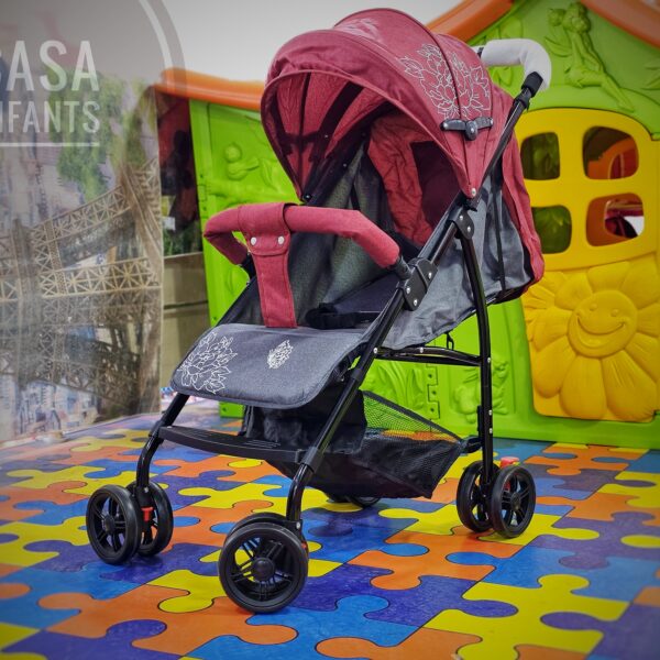 Poussette confortable et sécurisée